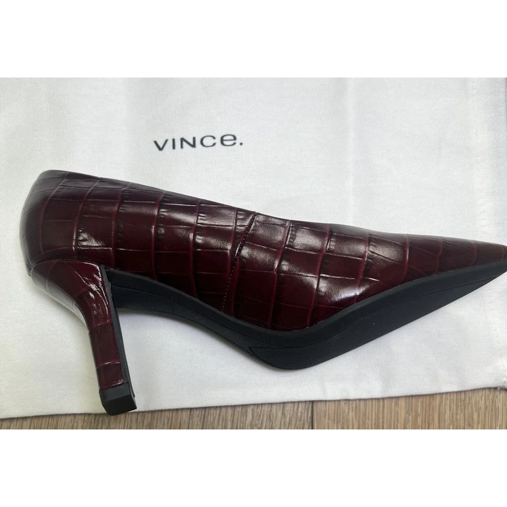 Vince‎ Womens Diane, Cherry Croco Print Leather Pointed Heel Pump Size 5 New!